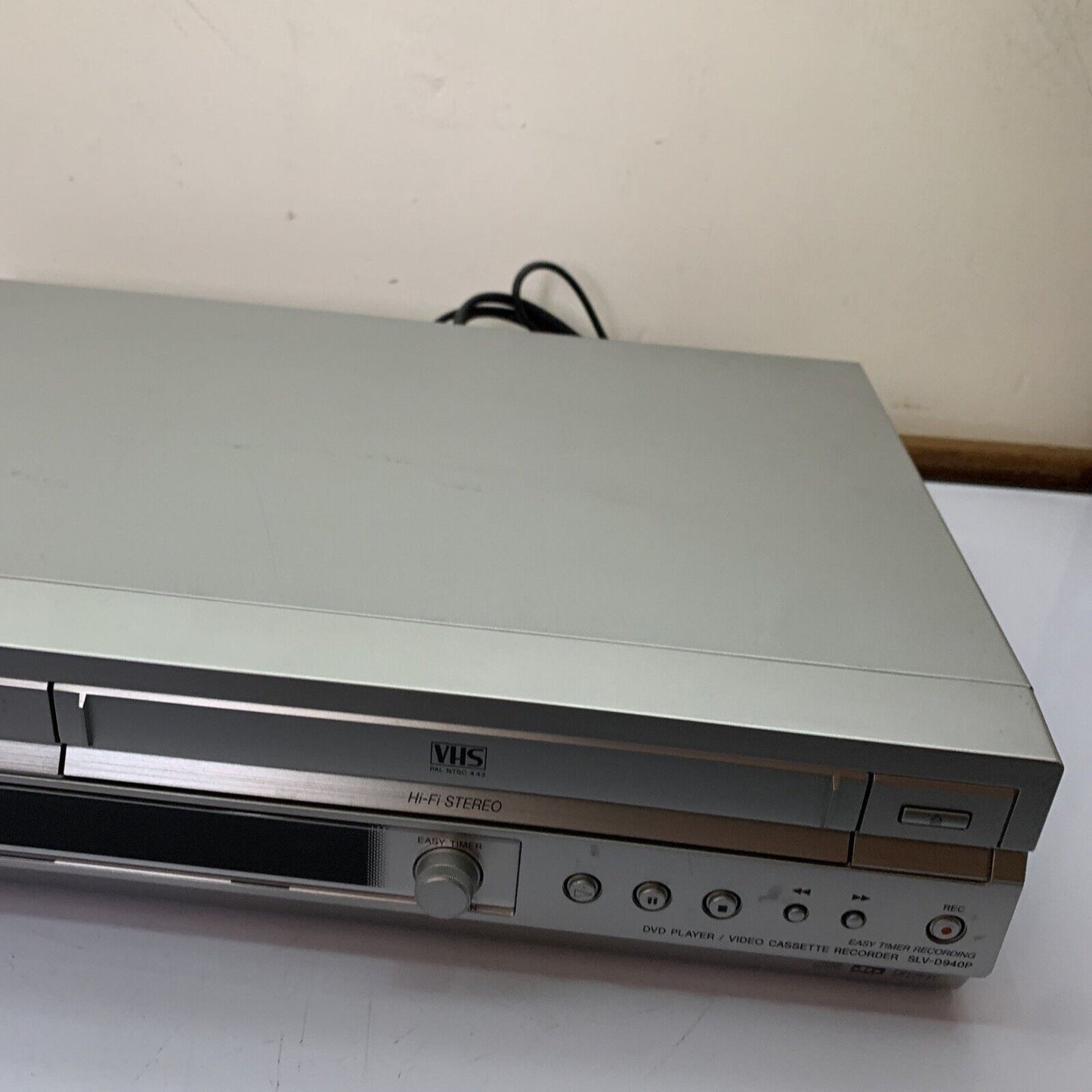 Sony DVD VHS Player Recorder SLV-D940P PAL NTSC *VHS Not working DVD Working