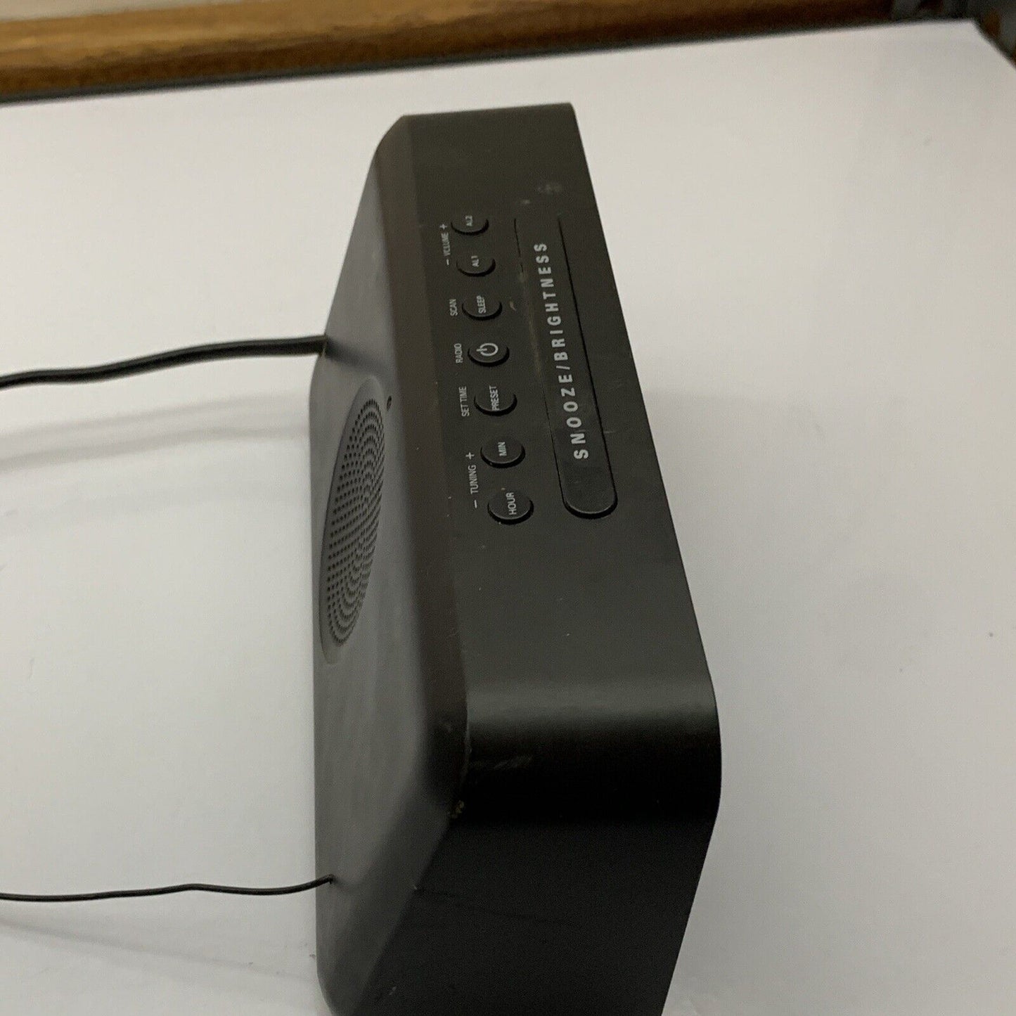 Philips AJ3232B/79 Big Display Snooze Alarm Clock AM/FM Radio