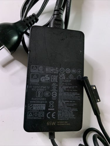 Genuine Microsoft Surface Model 1706 Power Supply 15V 4A For Pro 3,4,5,6,7, X Bo
