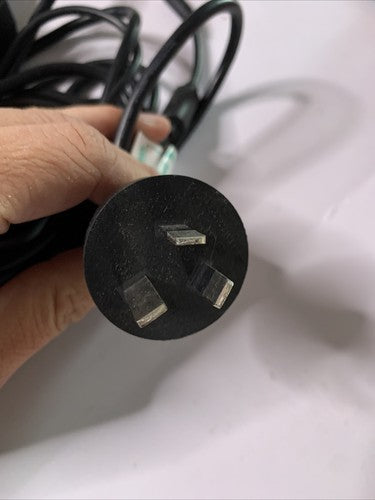 Genuine Dell AC Adapter Laptop Power Supply Charger LA65NS2-01 19.5V 3.34A