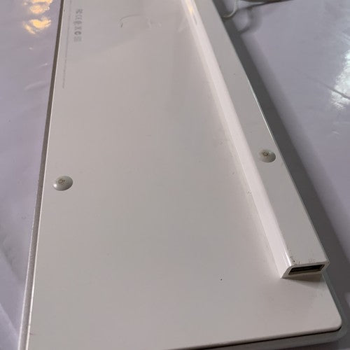 Apple Aluminum Keyboard with Numeric Keypad With Dual 2x USB Output  A1243