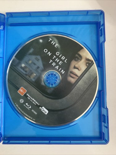 The Girl on the Train (Blu-ray, 2016) Emily Blunt Region B