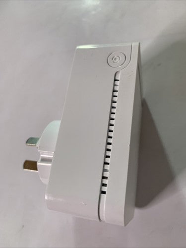 D-Link WiFi Powerline Passthrough Network Adapter Booster Extender DHP-P308AV