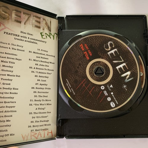 Se7en (Deluxe Special Edition, DVD, 1995) Brad Pitt, Morgan Freeman Region 4