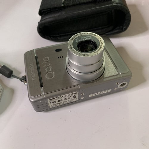 Pentax Optio S30 3.2 MP Point & Shoot Digital Camera w 2GB SD Card with Case