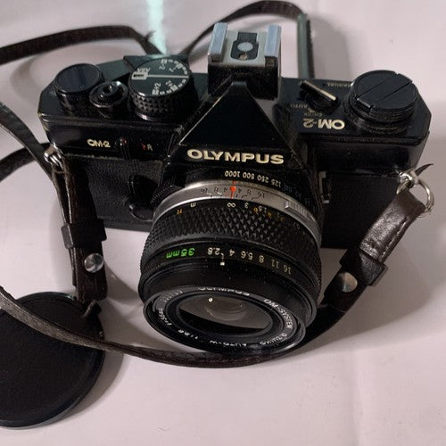 Olympus OM-2 35mm Film Camera G.Zuiko AUTO-W f/2.8 Lens Untested