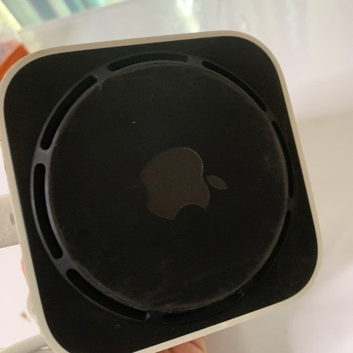 Apple AirPort Extreme Dual Band WiFi Router 1300 Mbps  A1521