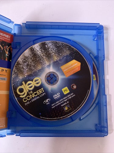 Glee Cast – Glee The 3D Concert (Blu-ray 3D + 2D + DVD, 2011, 2-Disc) Region B &