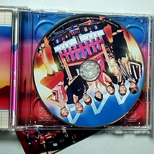 AAA – 777 ~Triple Seven~ (CD + Bluray, 2012) Japan AVZD-38537/B