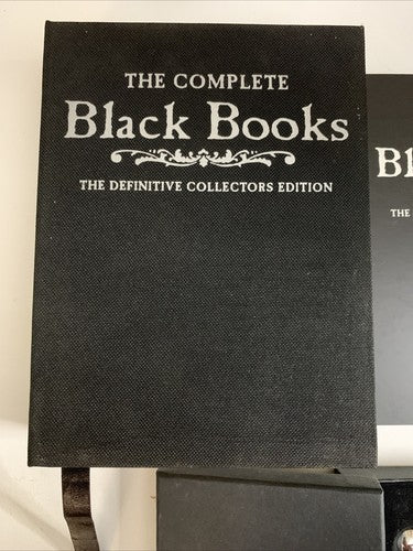 Black Books (Definitive Collector's Edition Wine Set, DVD, 2000) All Regions