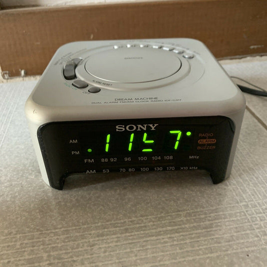 Sony Dream Machine Dual Alarm FM/AM Clock Radio ICF-C317