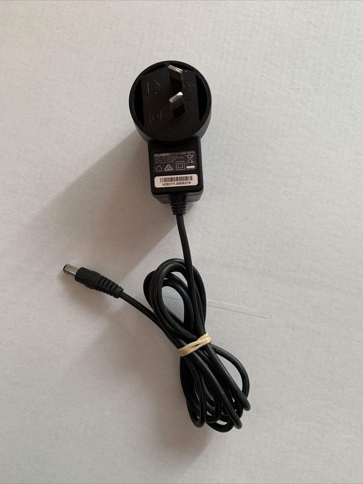 Huawei HW-120050A1W Switching Power Adapter  12v 5a