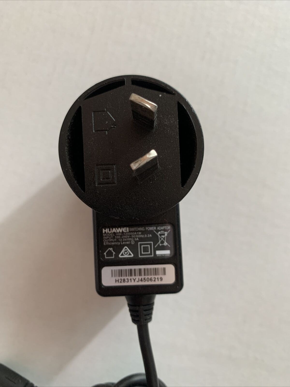 Huawei HW-120050A1W Switching Power Adapter  12v 5a