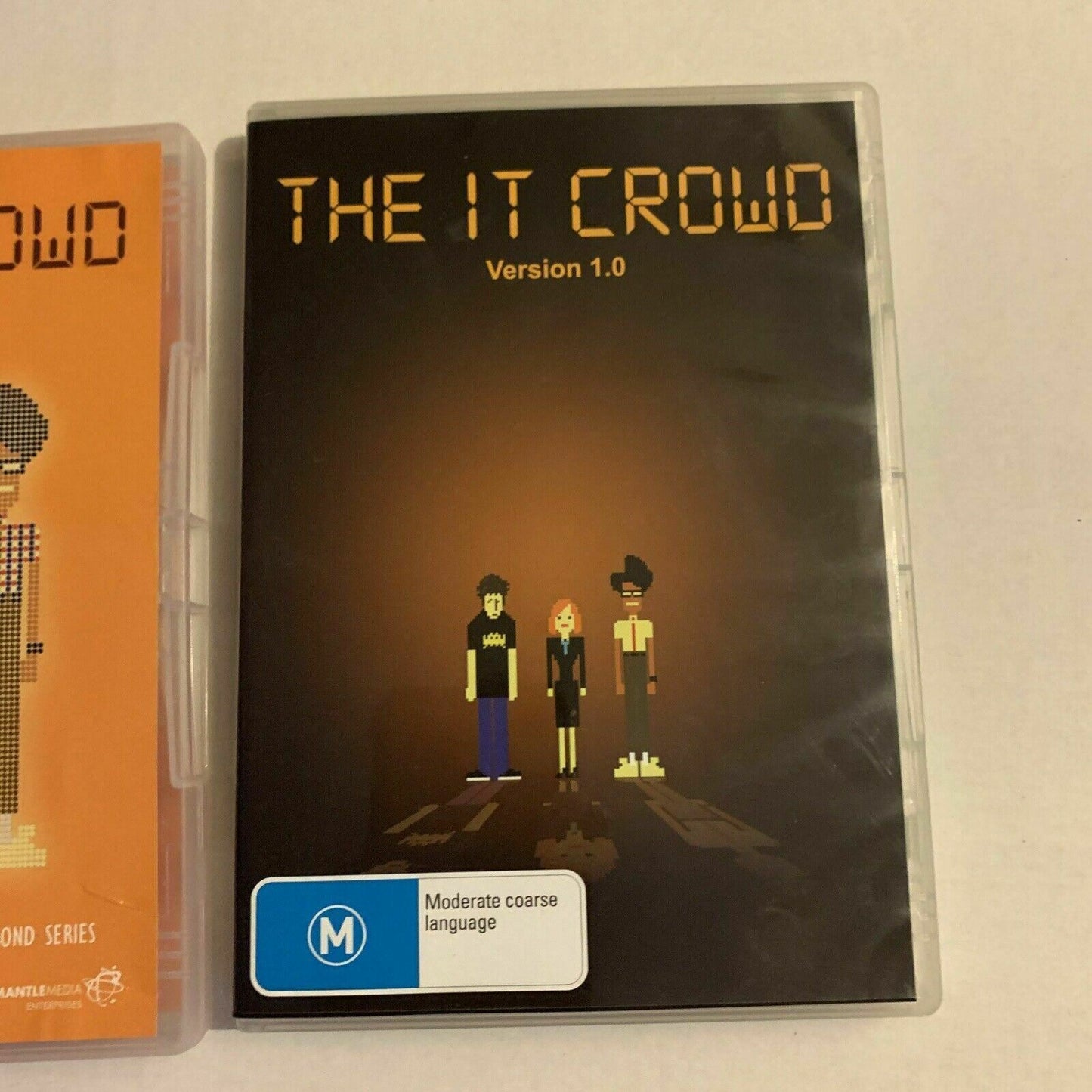 The IT Crowd - Version 1.0 & 2.0 (DVD, 2007) Region 4