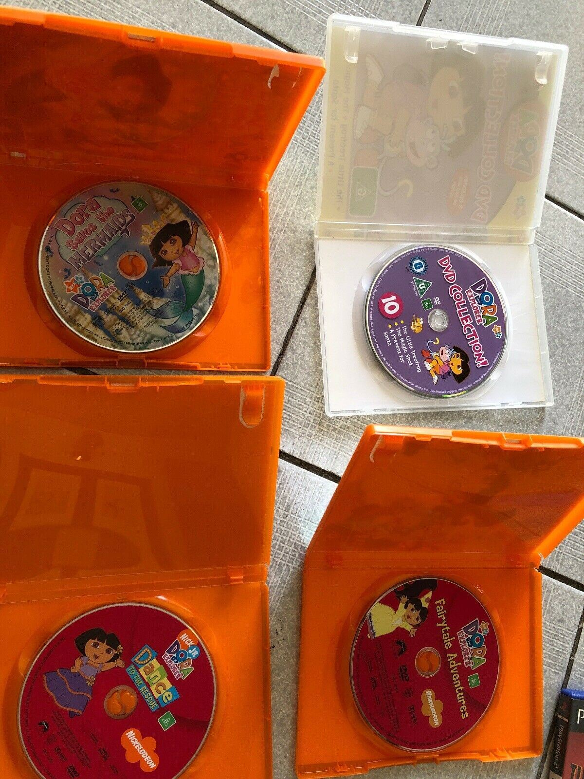 4x DVD - Dora The Explorer Dora's Fairytale Adventure, Save The Mermaids & More