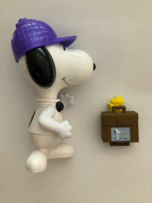 SNOOPY WOODSTOCK CASE Genuine MCDONALD'S Australian Issue Peanuts Figurine Toy