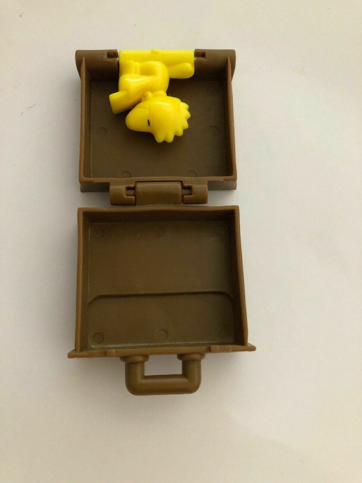 SNOOPY WOODSTOCK CASE Genuine MCDONALD'S Australian Issue Peanuts Figurine Toy