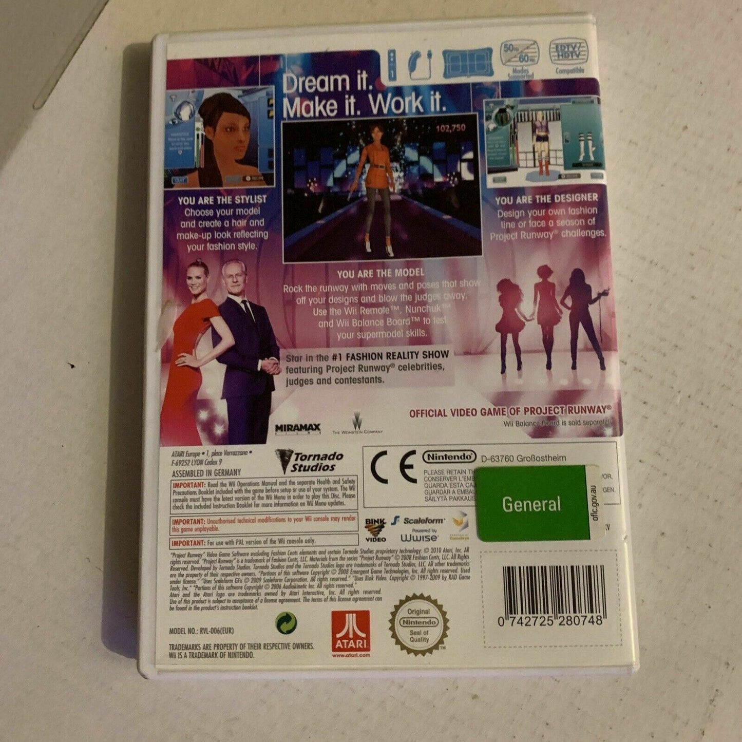 Project Runway  Nintendo Wii Fashion PAL Game With Manual