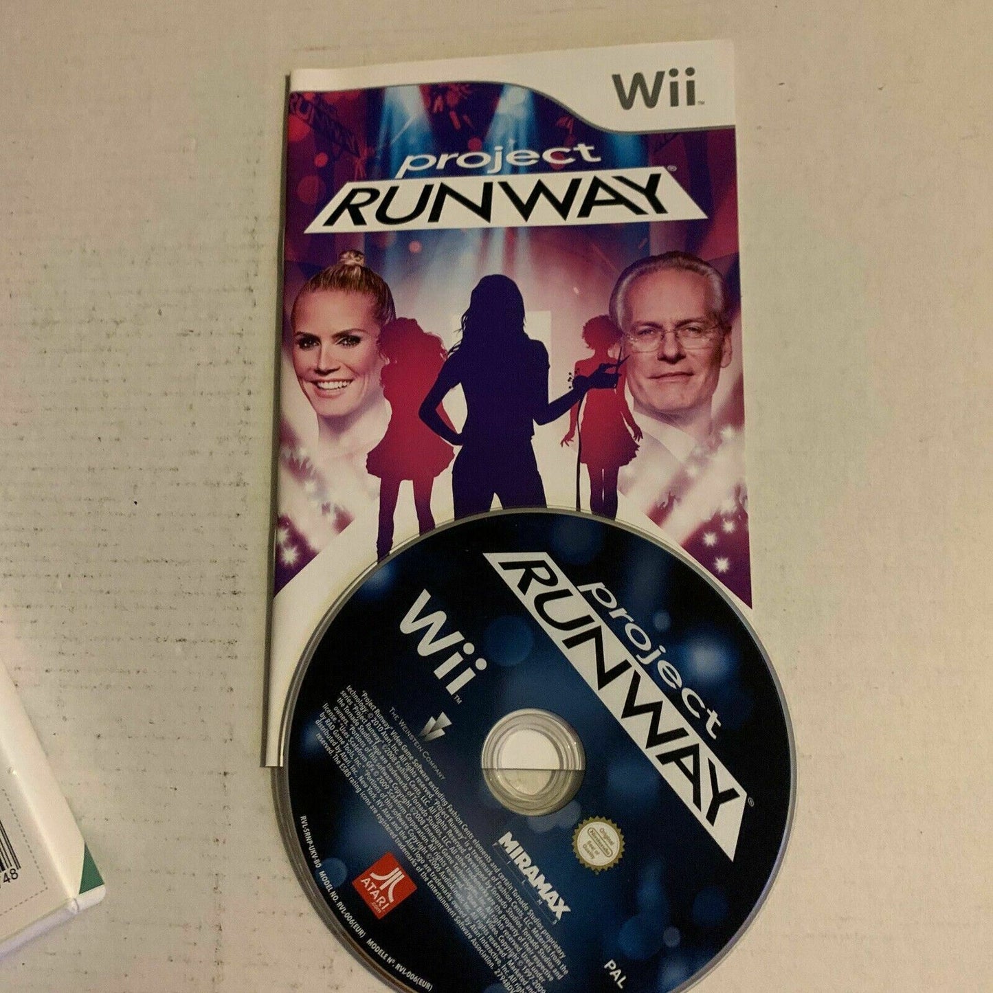 Project Runway  Nintendo Wii Fashion PAL Game With Manual