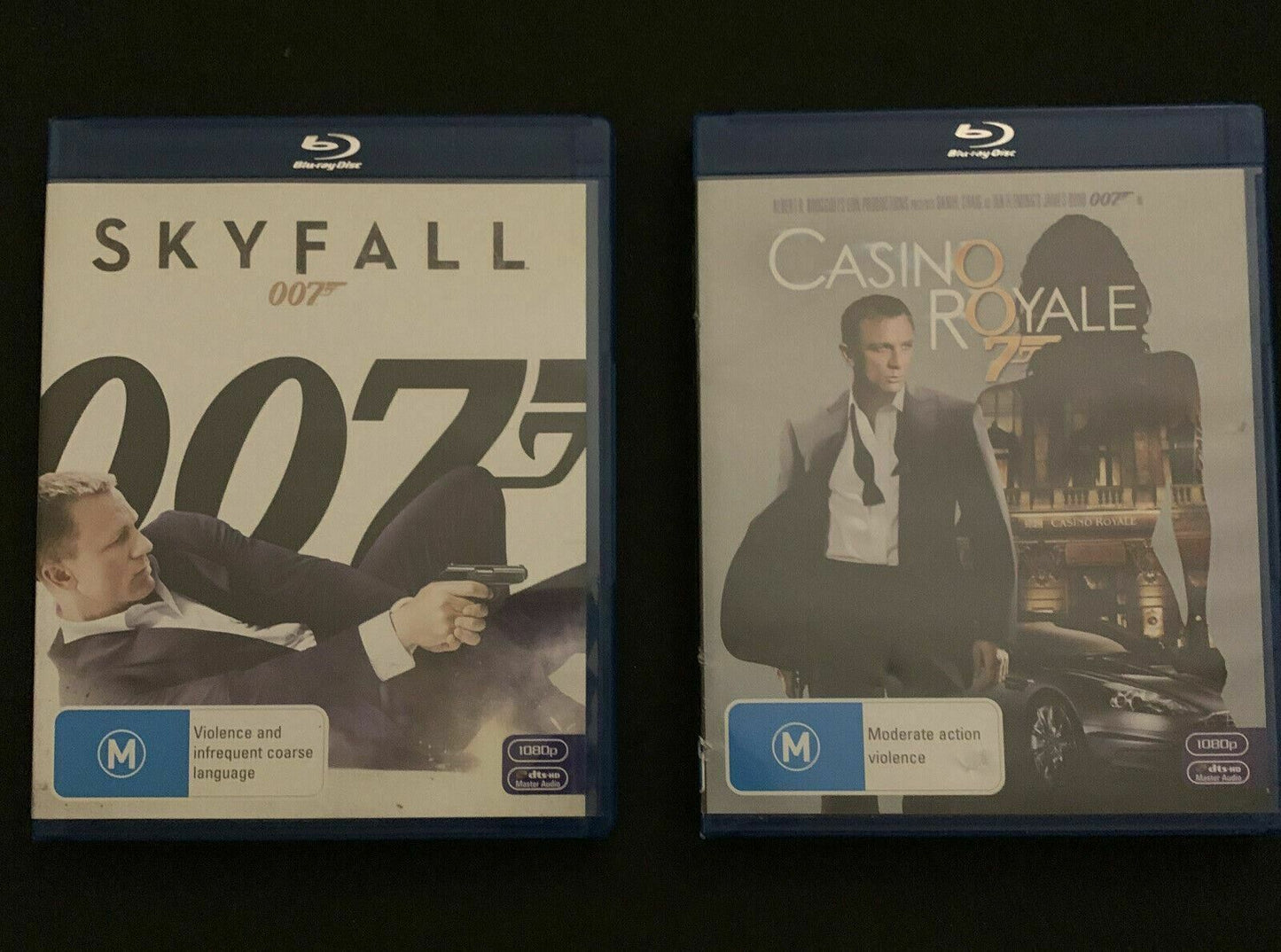 Skyfall + Casino Royale 007 James Bond (Blu-ray) Region B