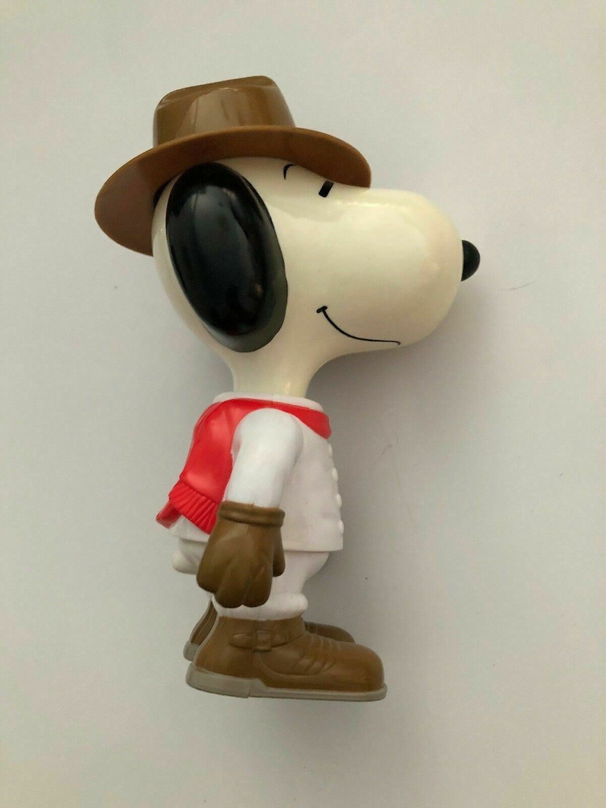 Boy Scout SNOOPY   Genuine McDonald's Toys Peanuts Promotional Toy