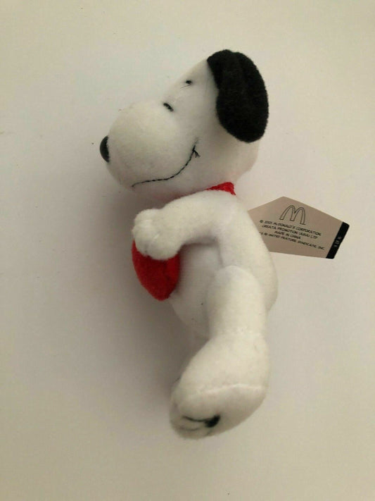 Valentine's SNOOPY MCDONALDS Figurines Toy 2001 THE MANY LIVES OF SNOOPY: No. 4
