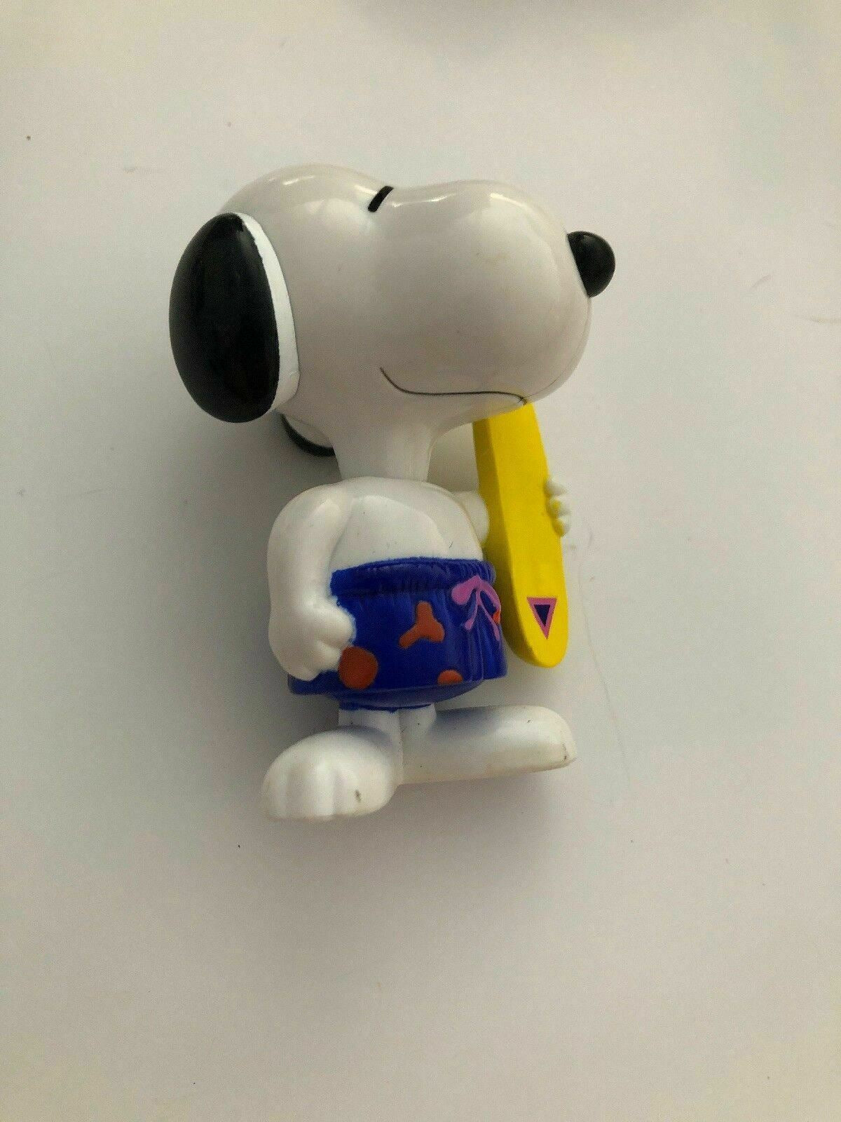 Hawaii 1999 Snoopy World Tour Figure #8 of 21 McDonalds Australian Issue Vintage