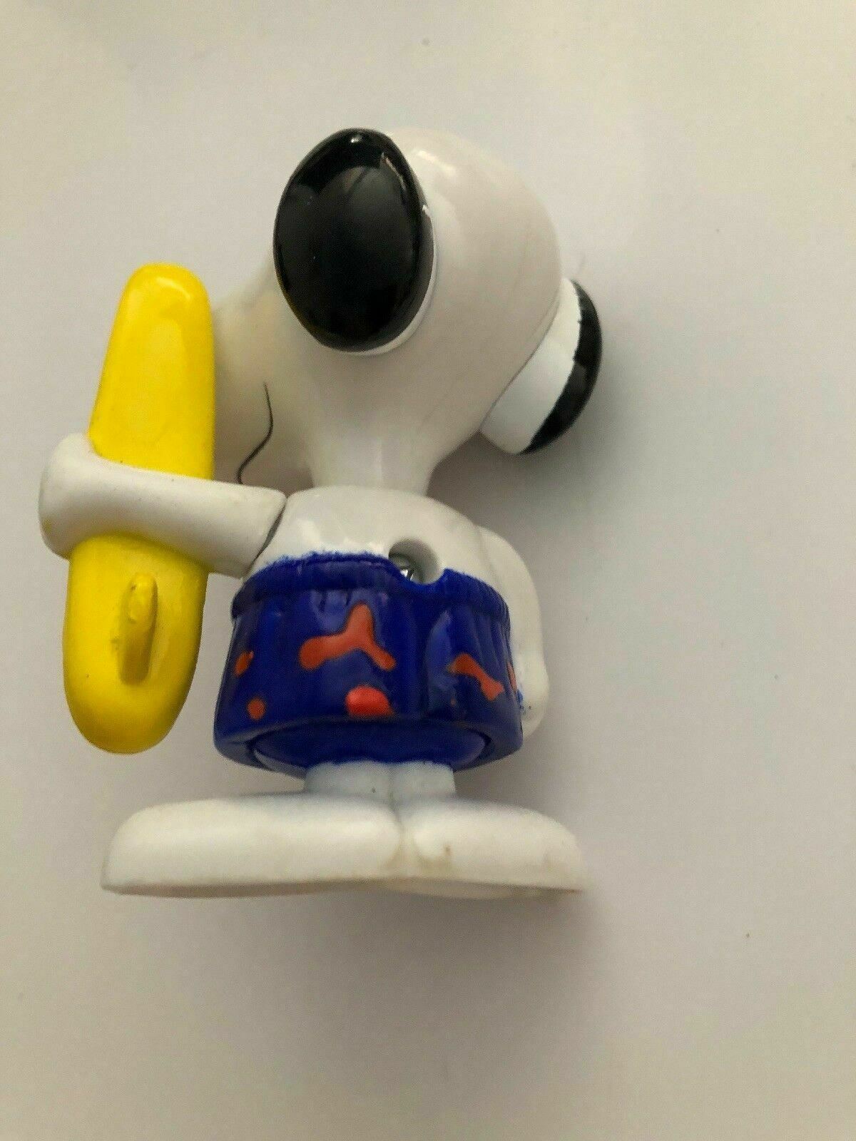 Hawaii 1999 Snoopy World Tour Figure #8 of 21 McDonalds Australian Issue Vintage