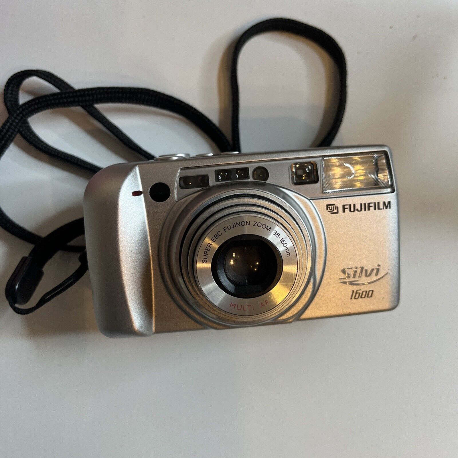 Fujifilm Silvi 1600 35mm Film Camera 38-160mm Multi-AF – Retro Unit