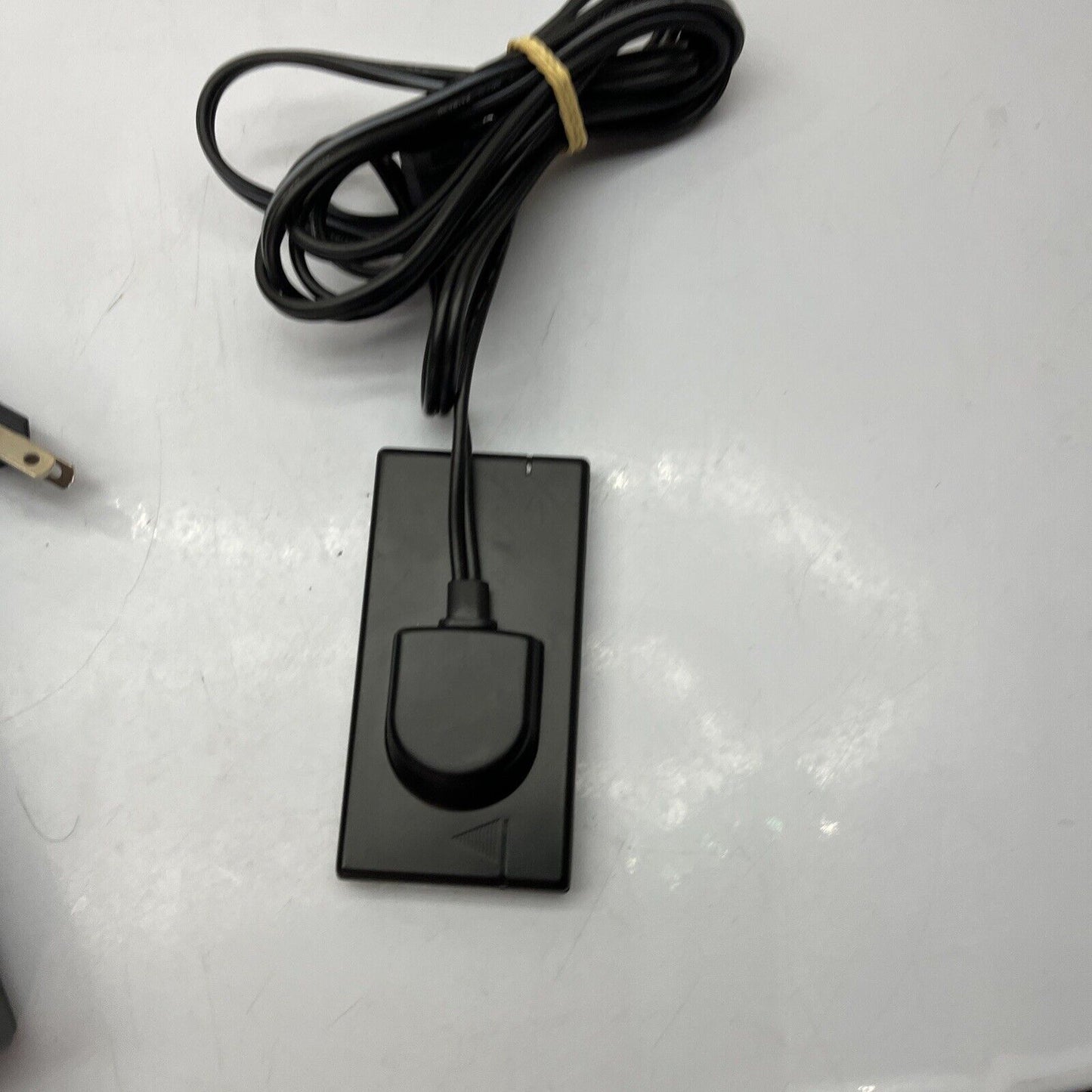 Sony AC Power Adaptor AC-V30 + Battery Charger For Sony Handycam and NP-55 NP-77