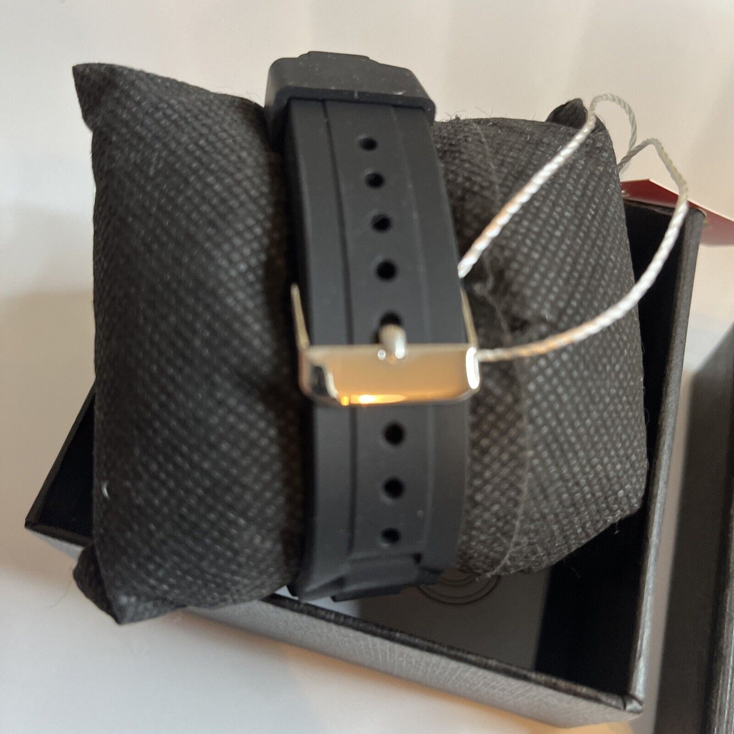 Official Disney Pixar Incredibles 2 Watch Black  NEW