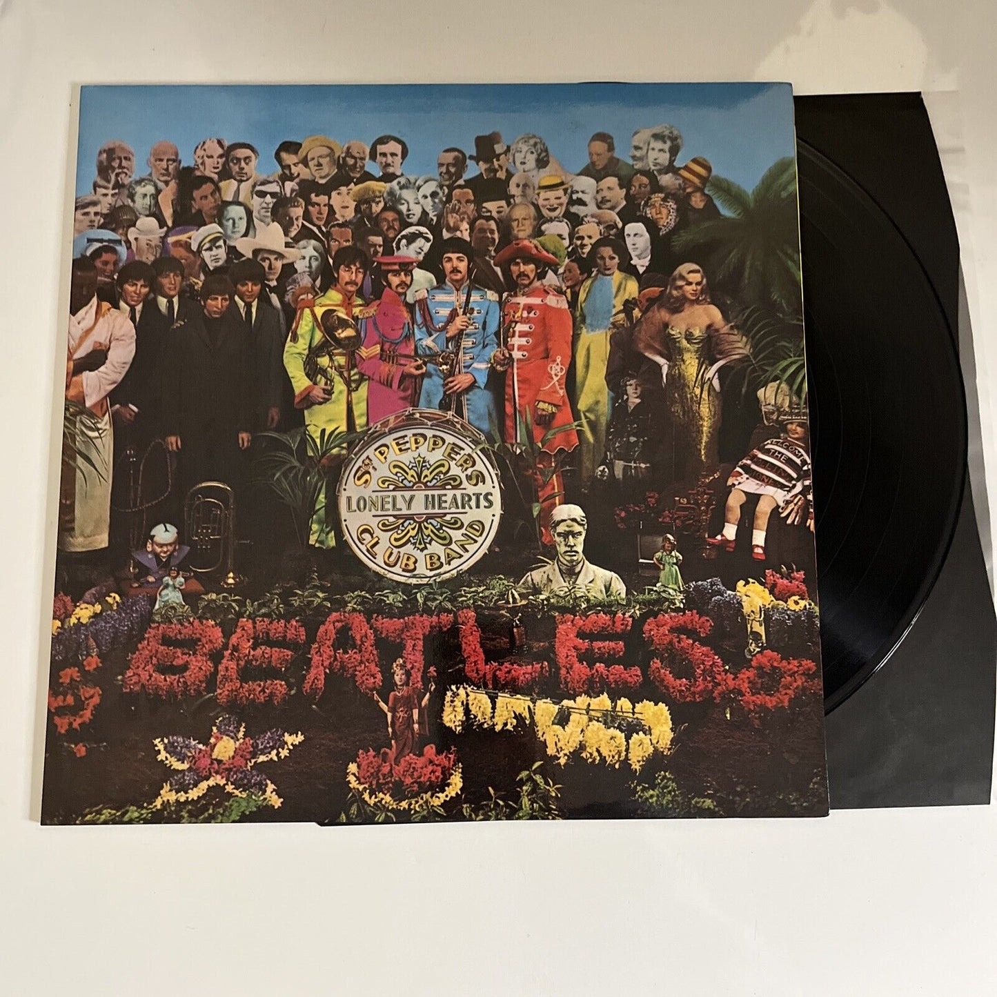 The Beatles – Sgt. Pepper's Lonely Hearts Club LP Vinyl 1974 Gatefold AP-8163