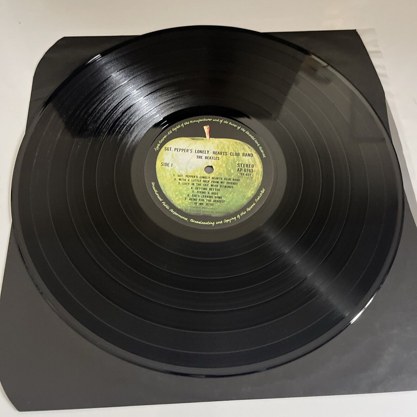 The Beatles – Sgt. Pepper's Lonely Hearts Club LP Vinyl 1974 Gatefold AP-8163