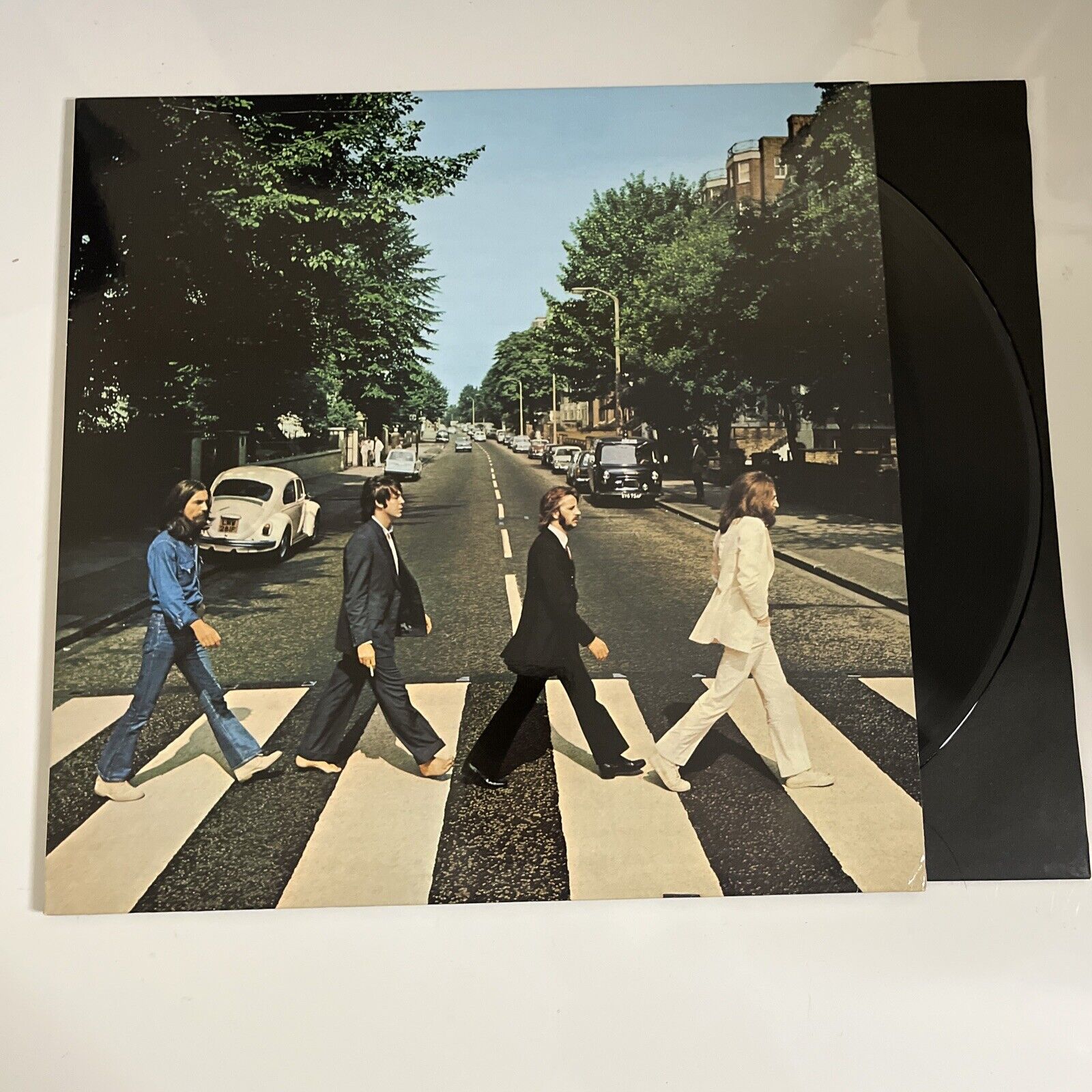 The Beatles – Abbey Road LP Vinyl Record Album 180 Gram Stereo
