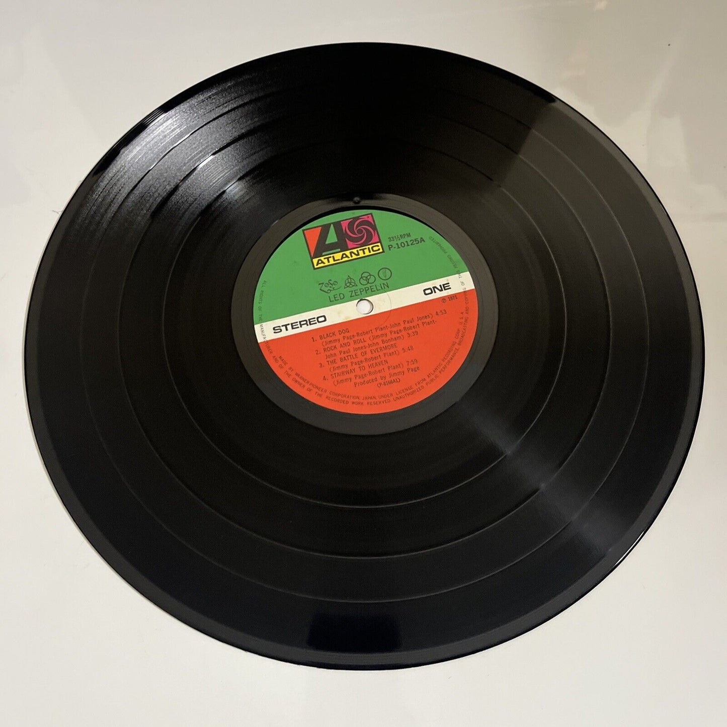 Led Zeppelin IV 1976 LP Vinyl Gatefold P-10125A