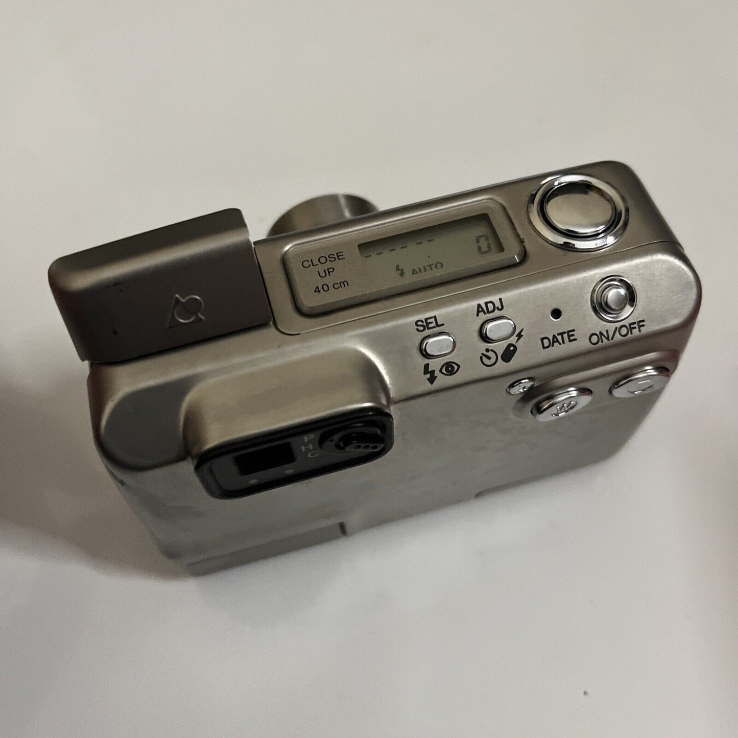 Minolta Vectis 300 APS Film Camera Zoom 24-70mm Lens with Flash
