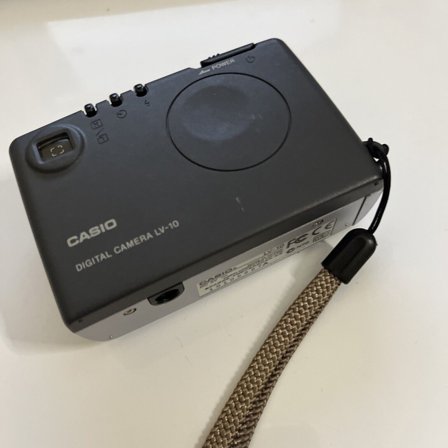 Casio LV-10 Digital Camera 3MP *Shutter Button Not Working For Parts Or Repair