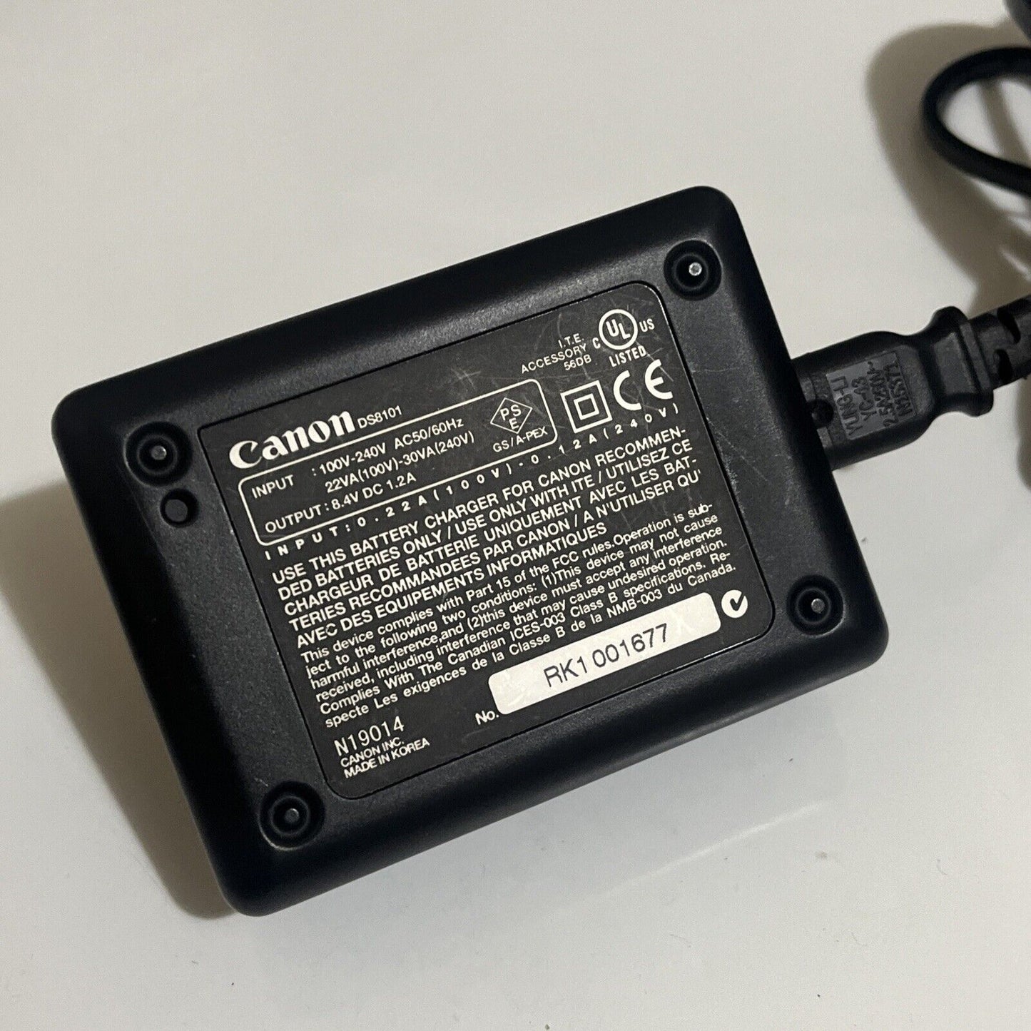 Genuine Canon CB-5L  Camera Battery Charger for BP-511 BP-511a BP511a Battery
