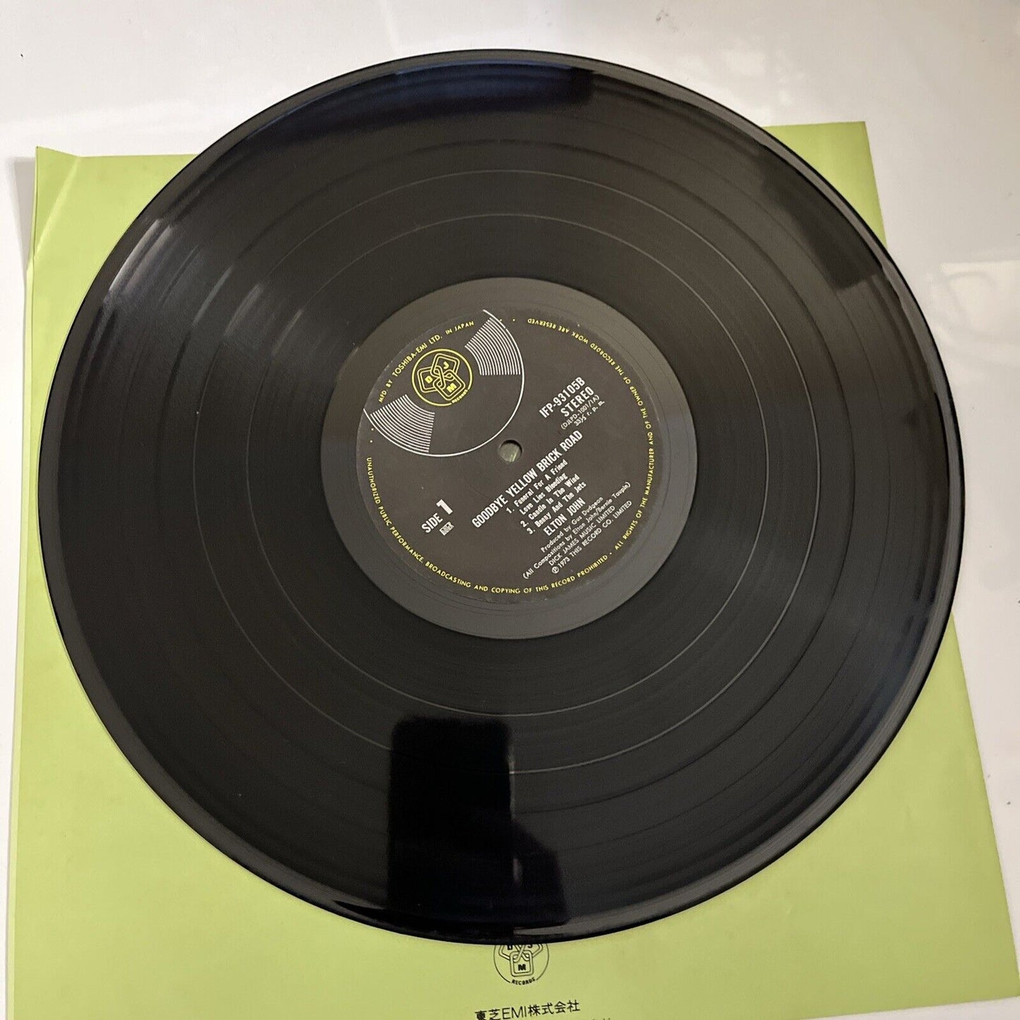 Elton John – Goodbye Yellow Brick Road 1974 2x LP Gatefold Trifold IFP-93105B