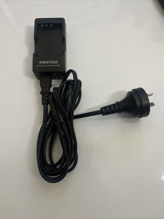 Genuine Pentax D-BC7 Camera Battery Charger for D-LI7 Battery Optio