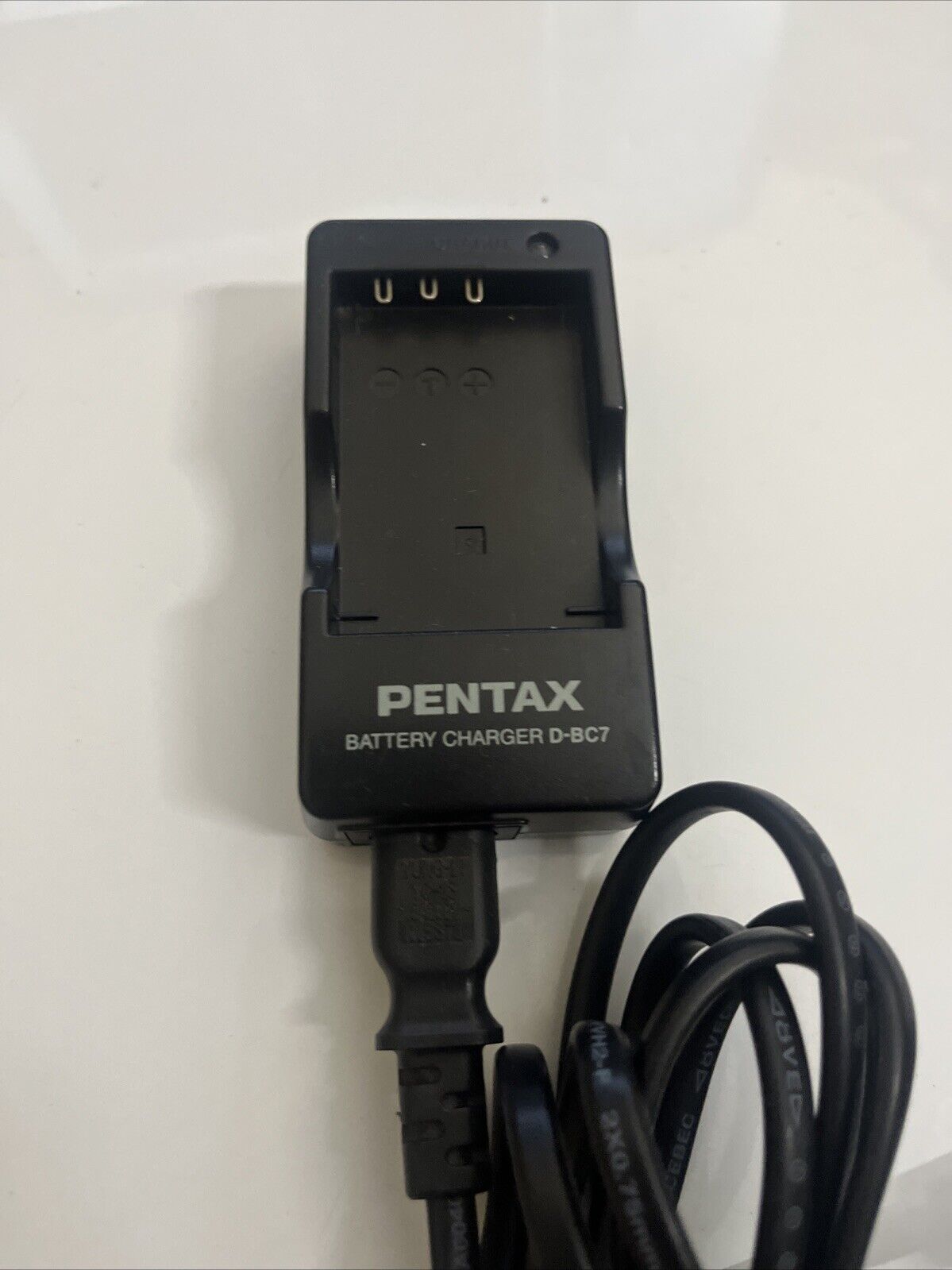 Genuine Pentax D-BC7 Camera Battery Charger for D-LI7 Battery Optio