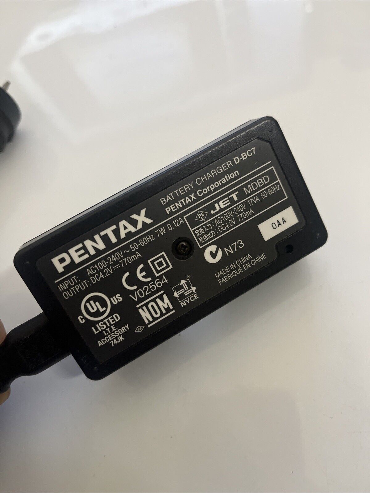 Genuine Pentax D-BC7 Camera Battery Charger for D-LI7 Battery Optio
