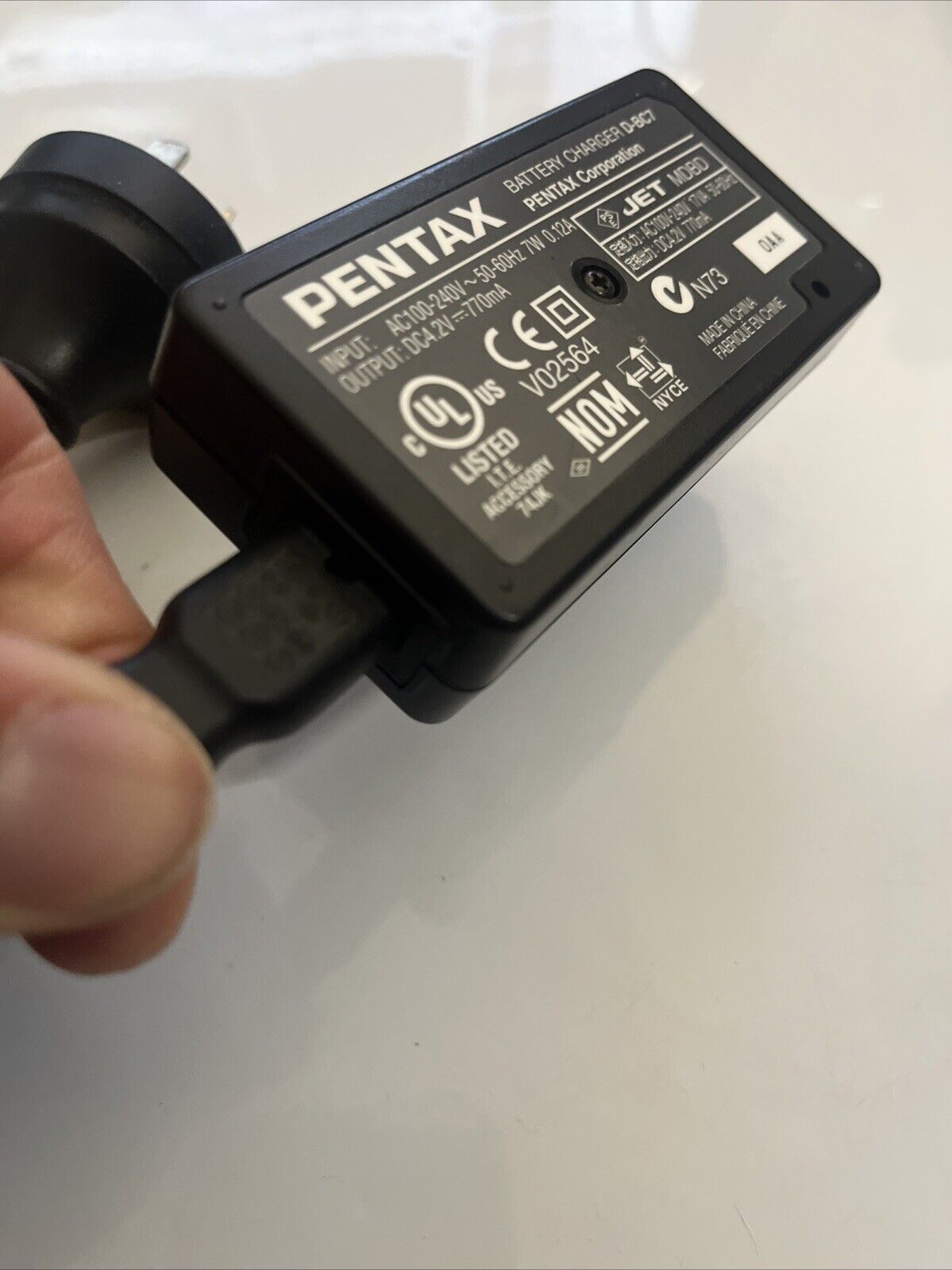 Genuine Pentax D-BC7 Camera Battery Charger for D-LI7 Battery Optio