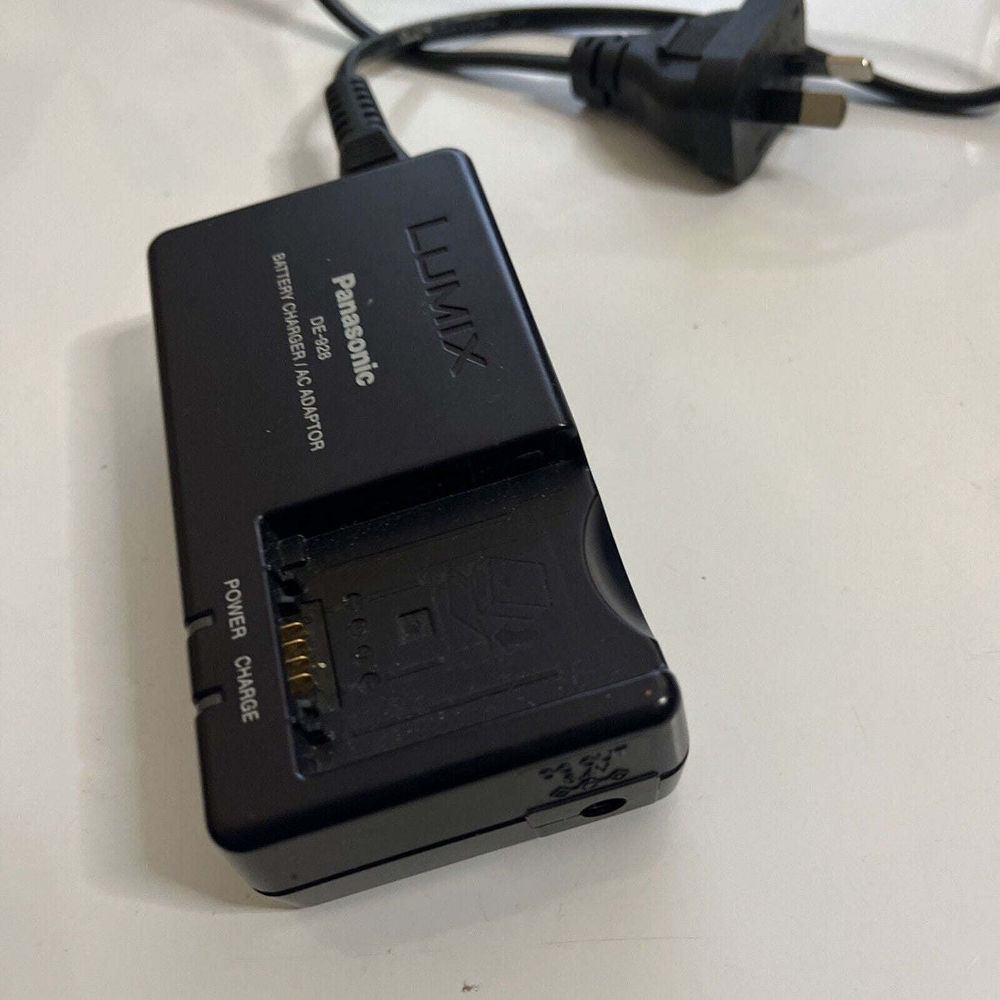 Genuine Panasonic Lumix DE-928 Camera Battery Charger for CGA-S002 Battery