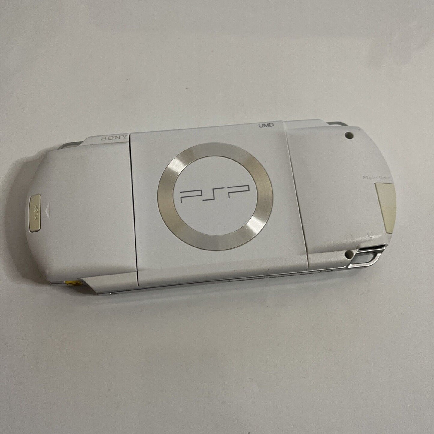 Sony Portable PSP Console Ceramic White Handheld System PSP-1000