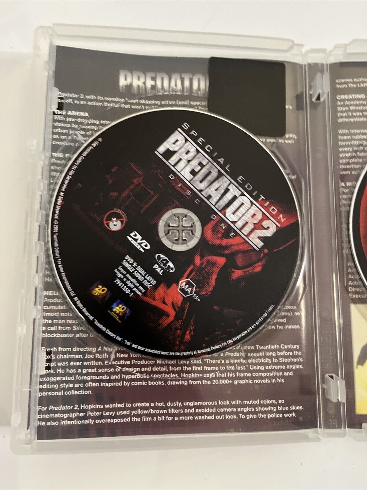 Predator 2 Special Definitive Edition (DVD, 1990, 2-Disc) Danny Glover Region 4