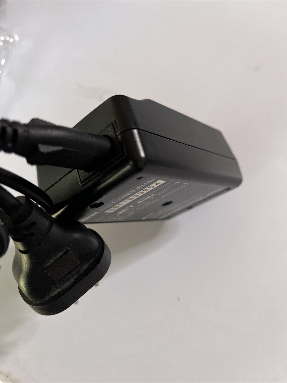 Genuine Nikon Quick Camera Charger MH-18a for EN-EL3 EN-EL3a EN-EL3e Battery