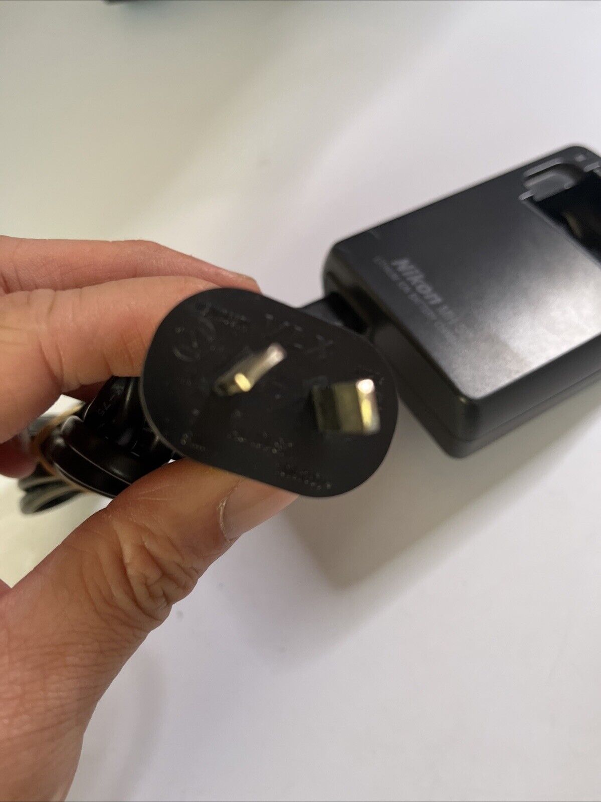 Genuine Nikon MH-52 Camera Battery Charger for Charging EN-EL8 Battery