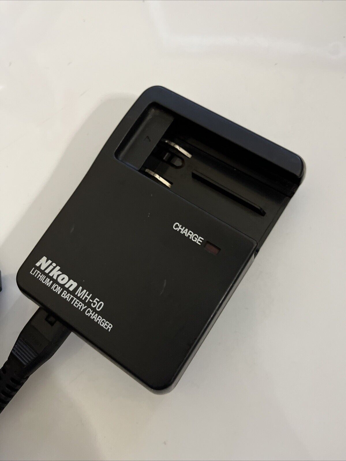 Genuine Nikon MH-50 Camera Battery Charger for EN-EL1 EH-21 Battery