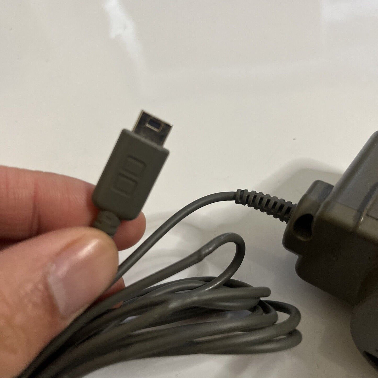 Genuine Nintendo DS Lite Charger Power Supply Adapter USG-002(AUS)